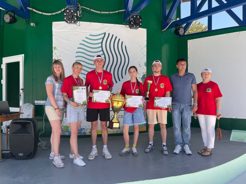 2025-06-25-16-58-12_5395721011594395424.jpg 2025-06-25-16-58-12_5395721011594395424.jpg