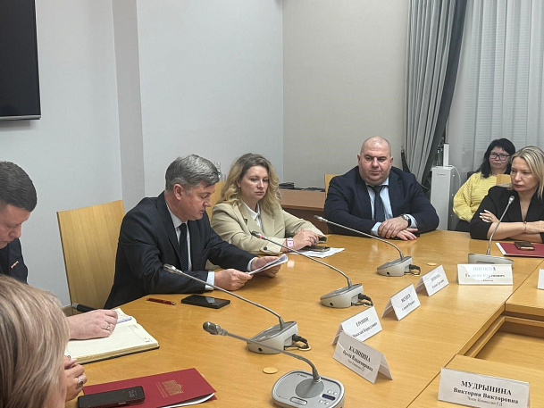 Ульяновский фермер предложил «пакет» мер для роста рождаемости: акцент — на поддержке многодетных и развитии села